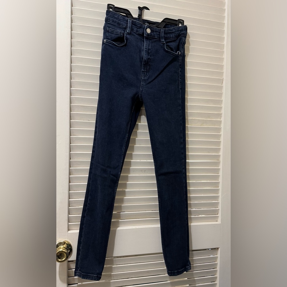 Zara Women Dark Blue Denim High Rise Jeans EUC